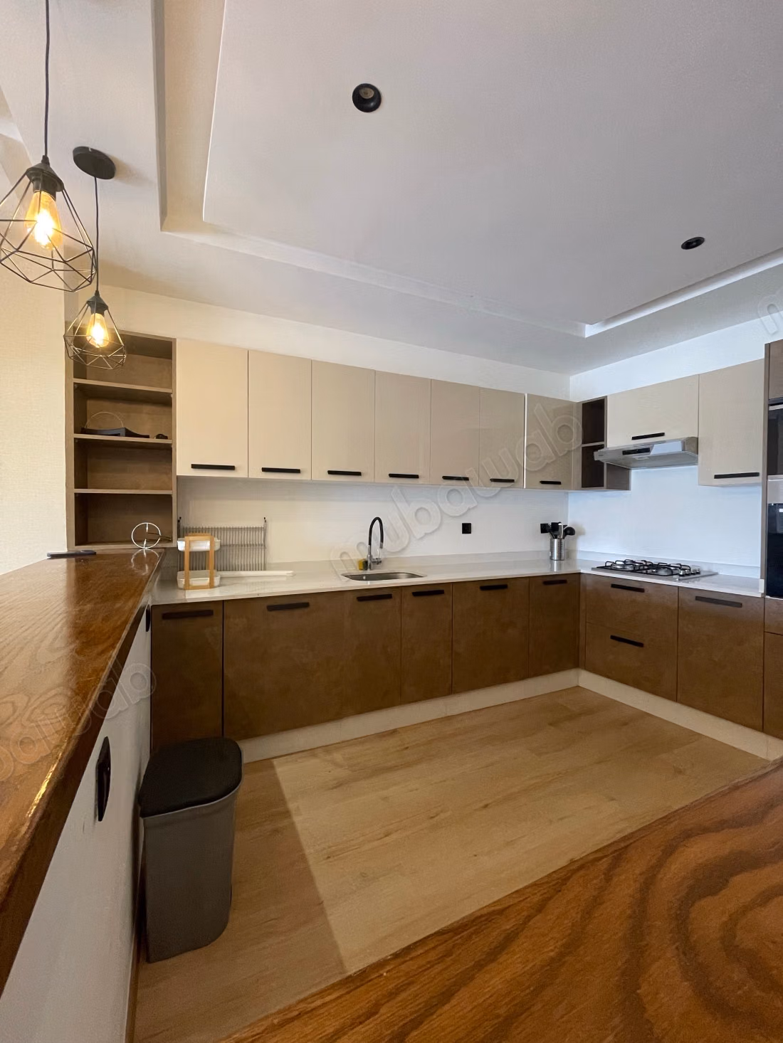 Beautiful apartment for rent in Ferme Bretonne Hay Arraha. Total area 120 m². Well furnished