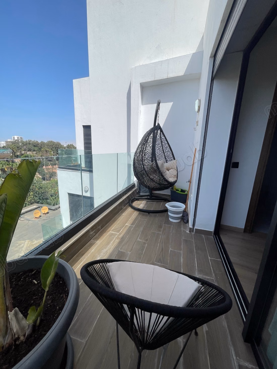 Beautiful apartment for rent in Ferme Bretonne Hay Arraha. Total area 120 m². Well furnished