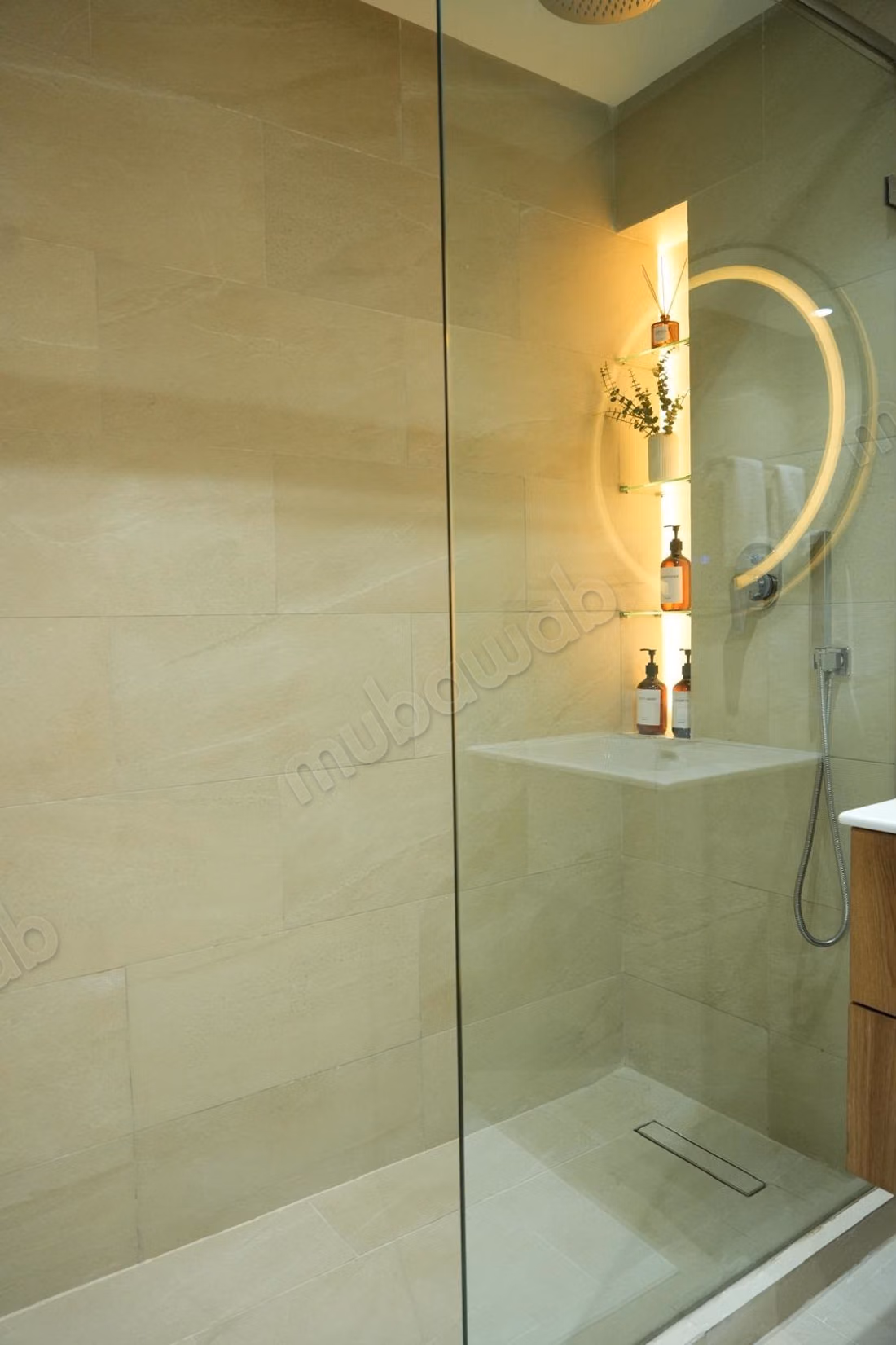 Appartamento con 2 camere da letto con pergola e jacuzzi
