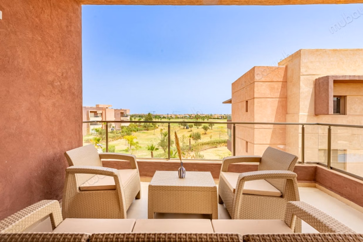 Beautiful furnished apartment for sale in Prestigia