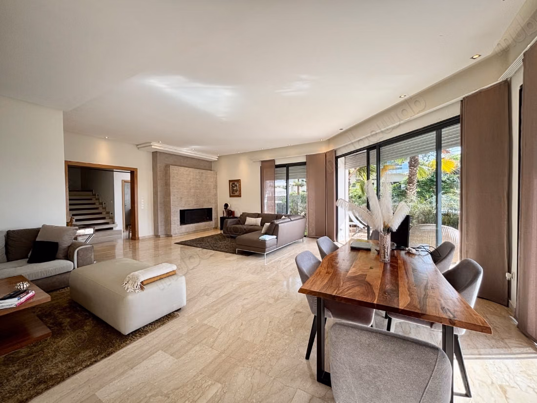 Duplex villa with sea view for sale in Dar Bouazza