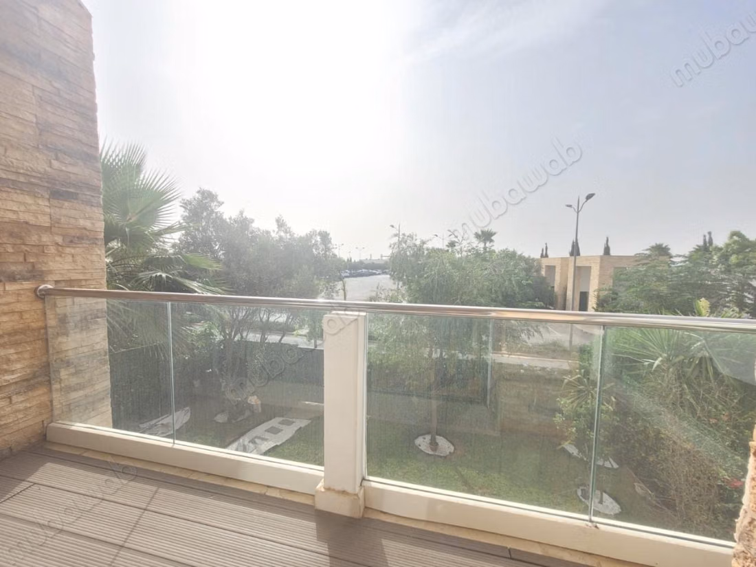 Apartamento de Prestige en Alquiler Vacío – La Palmeraie, Ciudad Verde Bouskoura