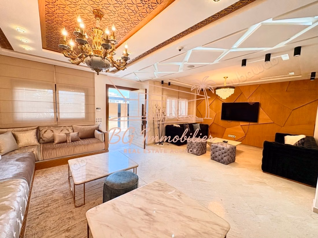 Villa de prestigio, prestaciones cuidadas en Tilila