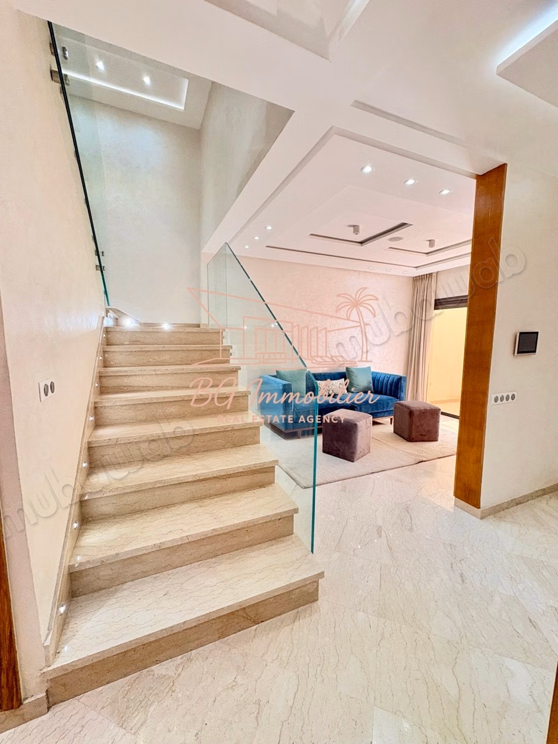 Villa de prestigio, prestaciones cuidadas en Tilila
