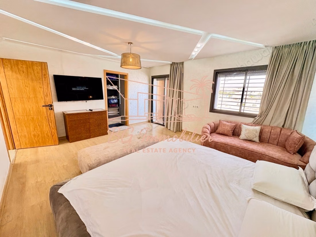 Villa de prestigio, prestaciones cuidadas en Tilila