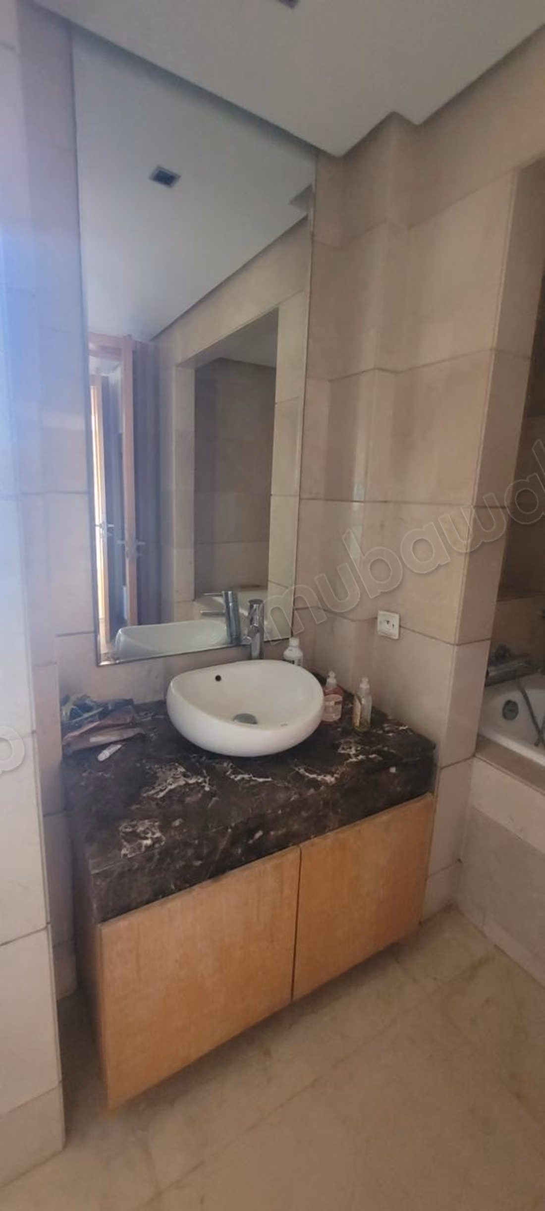 Schitterende Gemeubileerde Villa – 3 Gevels & Premium Voorzieningen