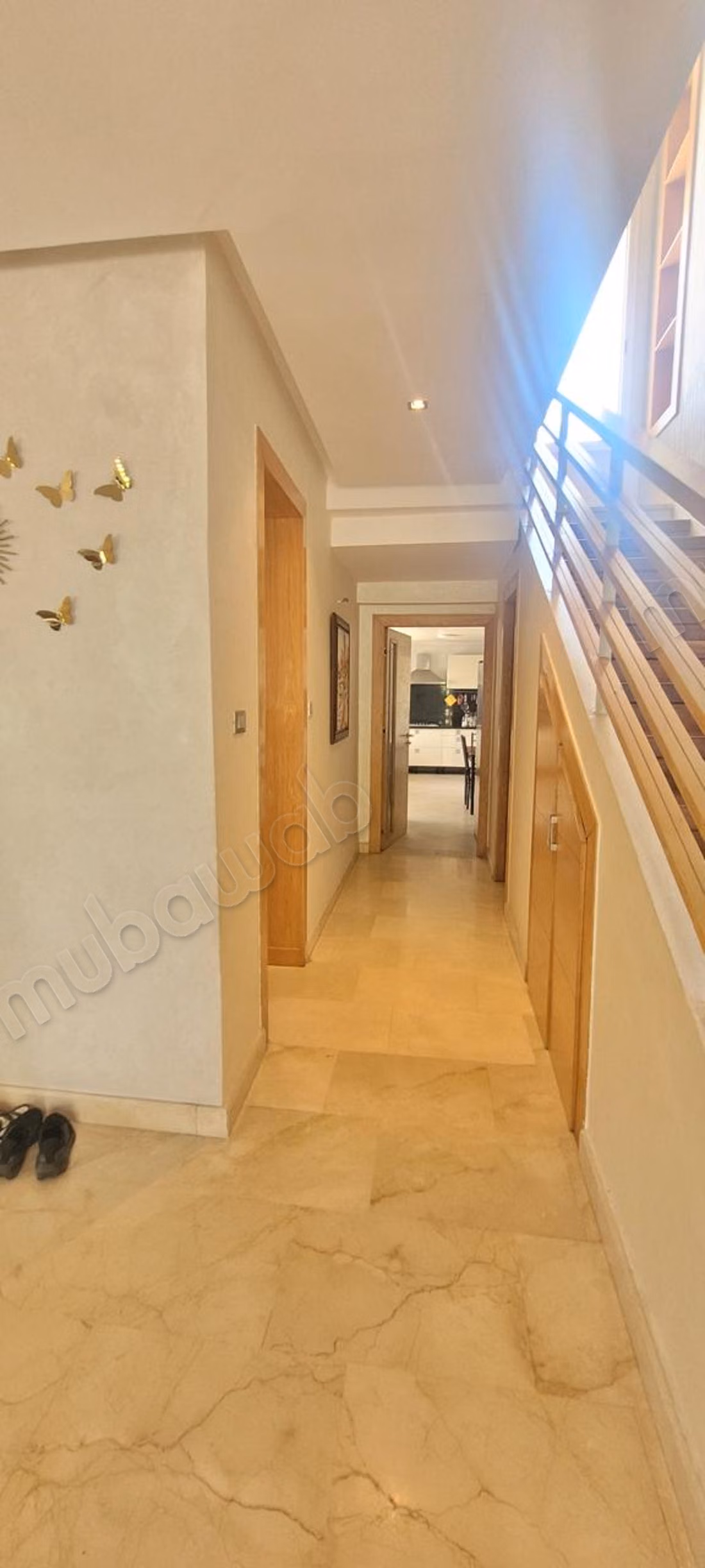Schitterende Gemeubileerde Villa – 3 Gevels & Premium Voorzieningen