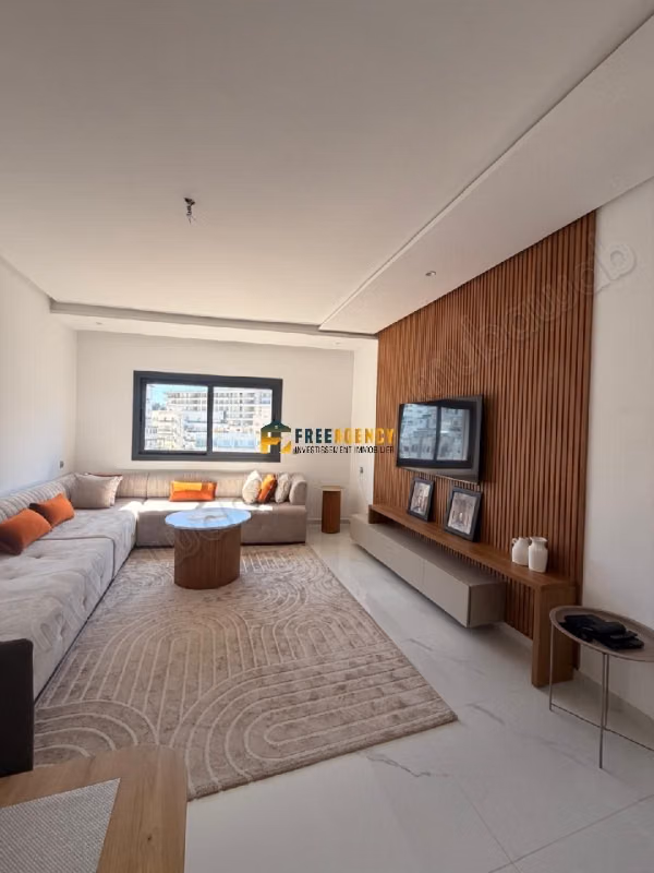 Te koop, luxe appartement met uitzicht op zee