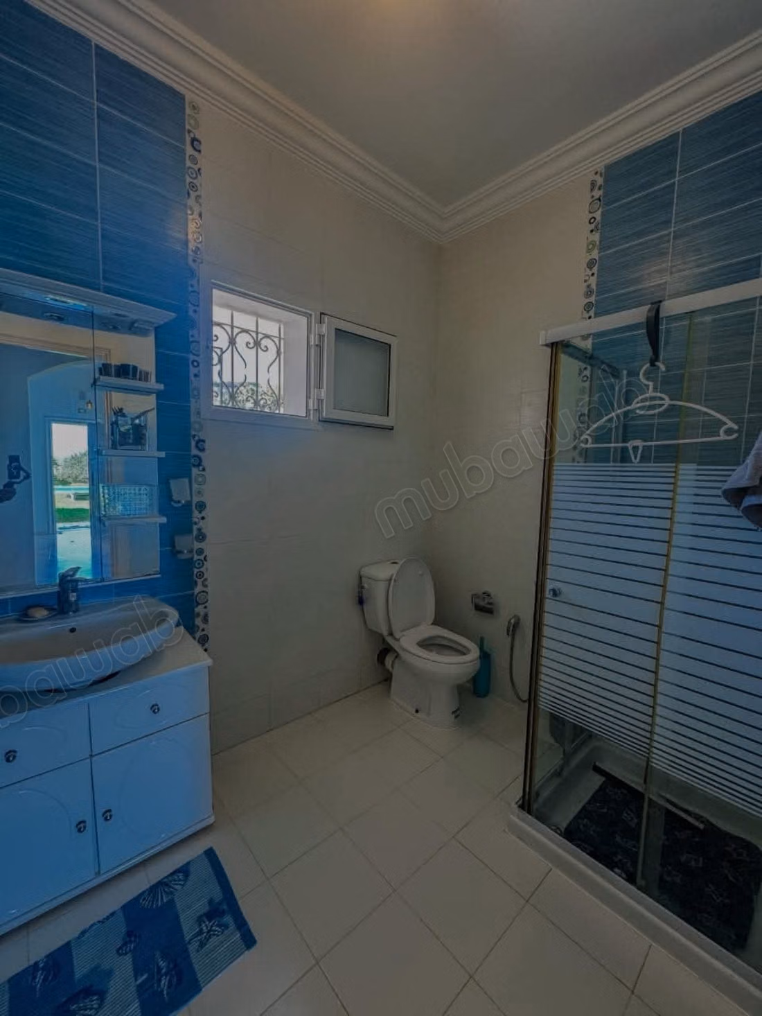 Magnifica villa in vendita. 2 camere. Arredata