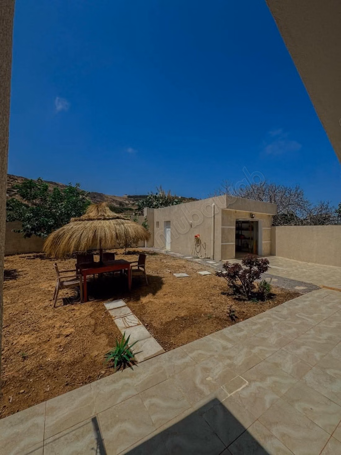 Magnifica villa in vendita. 2 camere. Arredata
