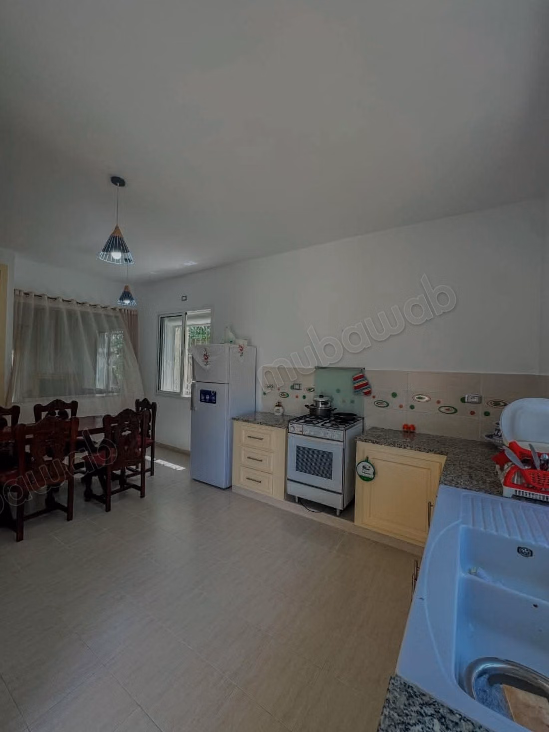 Magnifica villa in vendita. 2 camere. Arredata