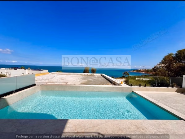 Villa S3 neuve piscine&vue mer à louer à Gammarth