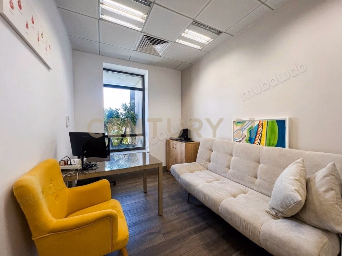 FOR RENT, OFFICE H6 - Lac 2