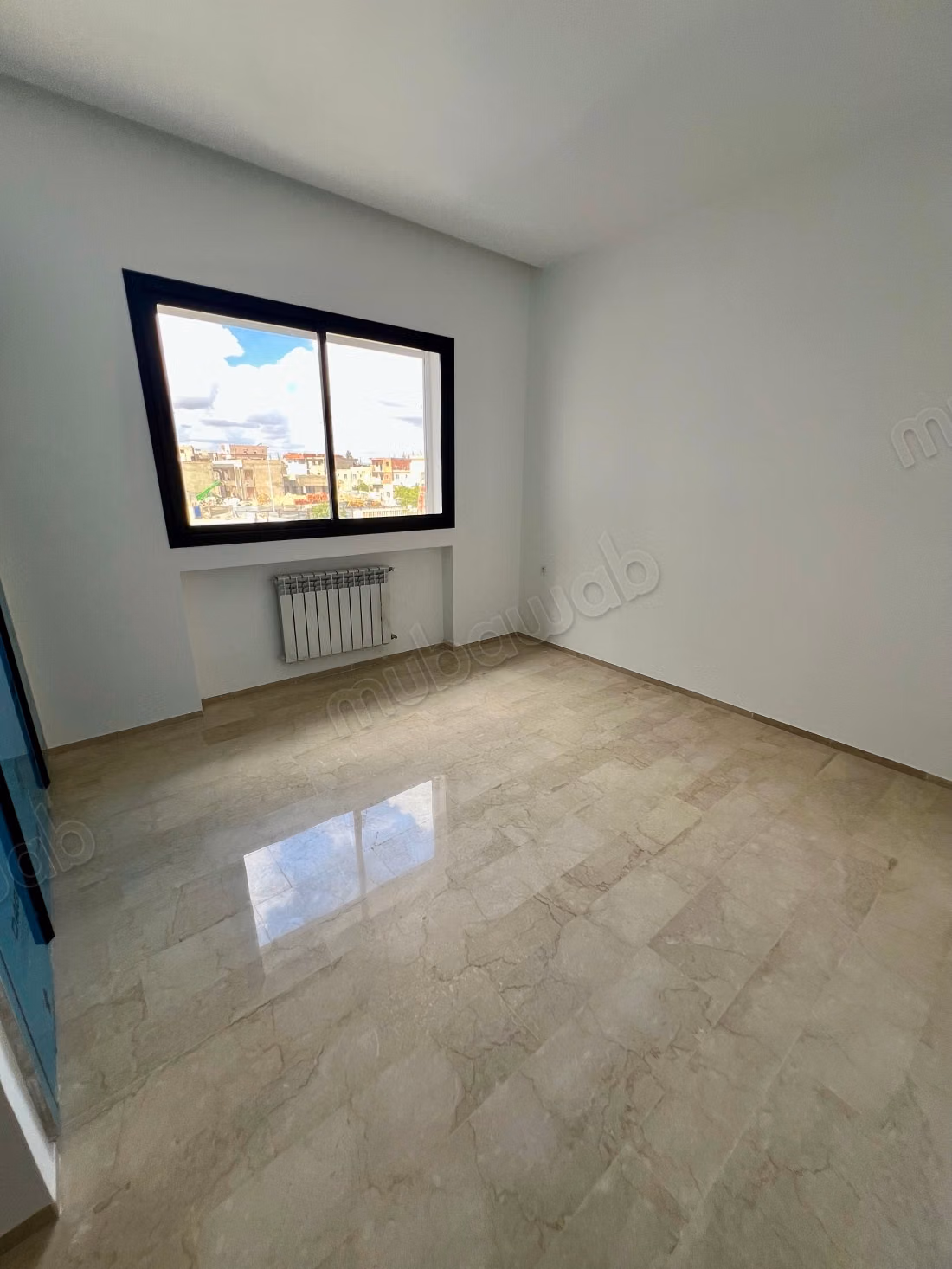 In vendita appartamento s2 nuovo ad Ain Zaghouan Nord