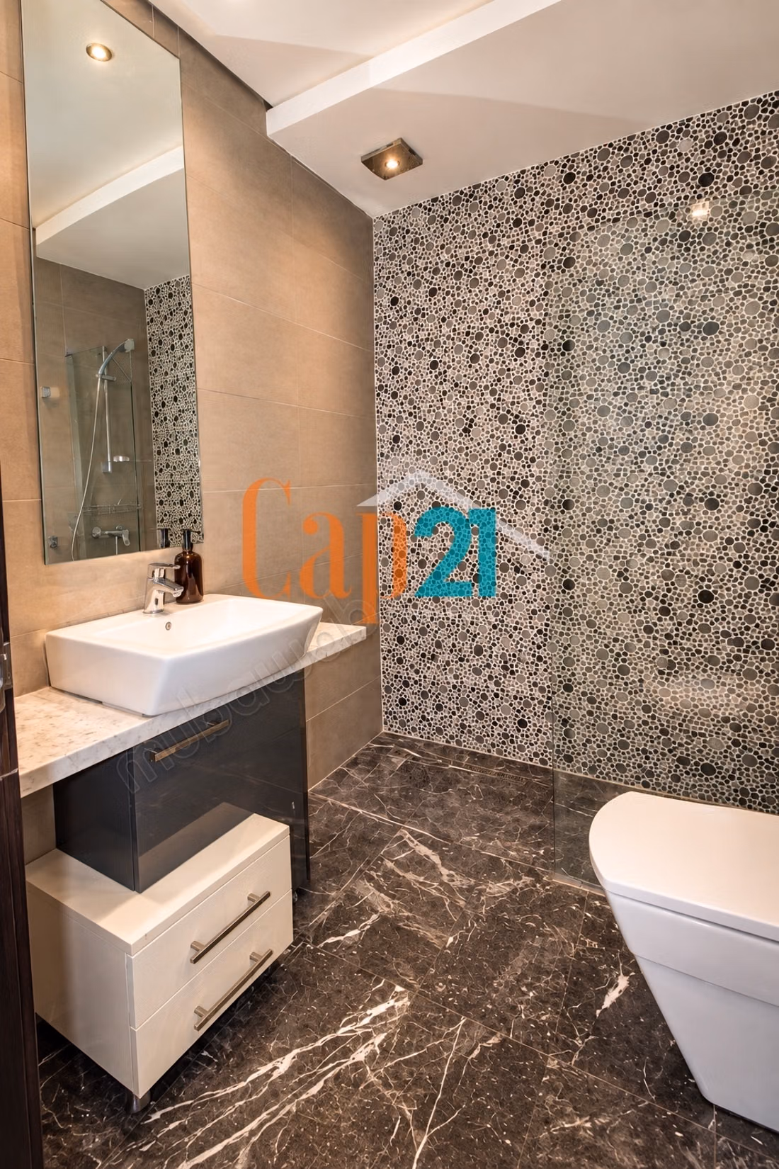 Luxueuze duplex te huur met uitzicht op zee