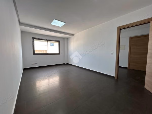 Hall 1 in affitto