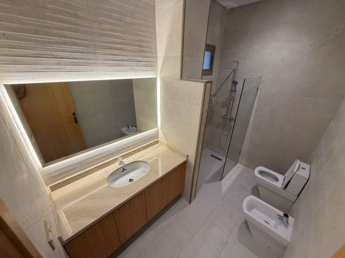 Apartamento nuevo en alquiler – Drissia, Tánger