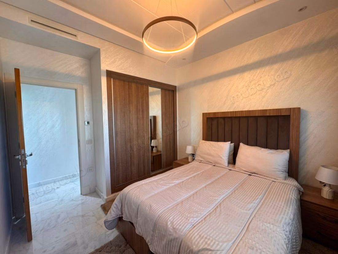 Bel apartamento amueblado en Nejma