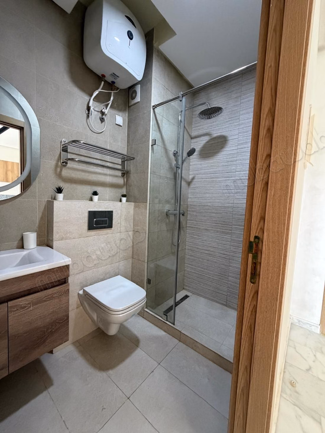 High-end furnished studio for rent 49 m²