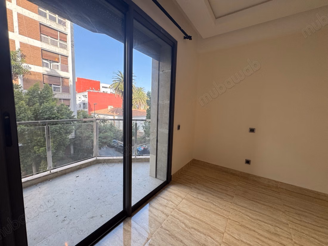 Apartamento en alquiler en Gauthier. 4 grandes habitaciones