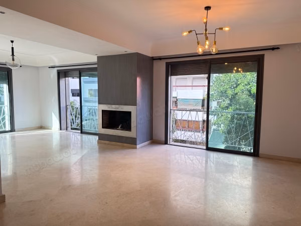 Apartamento en alquiler en Gauthier. 4 grandes habitaciones