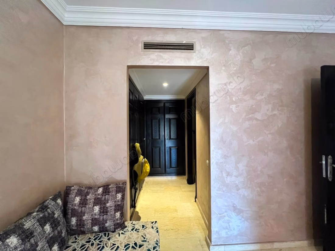 Find an apartment to buy in Guéliz. Total area 113 m². Residence with caretaker, general air conditioning