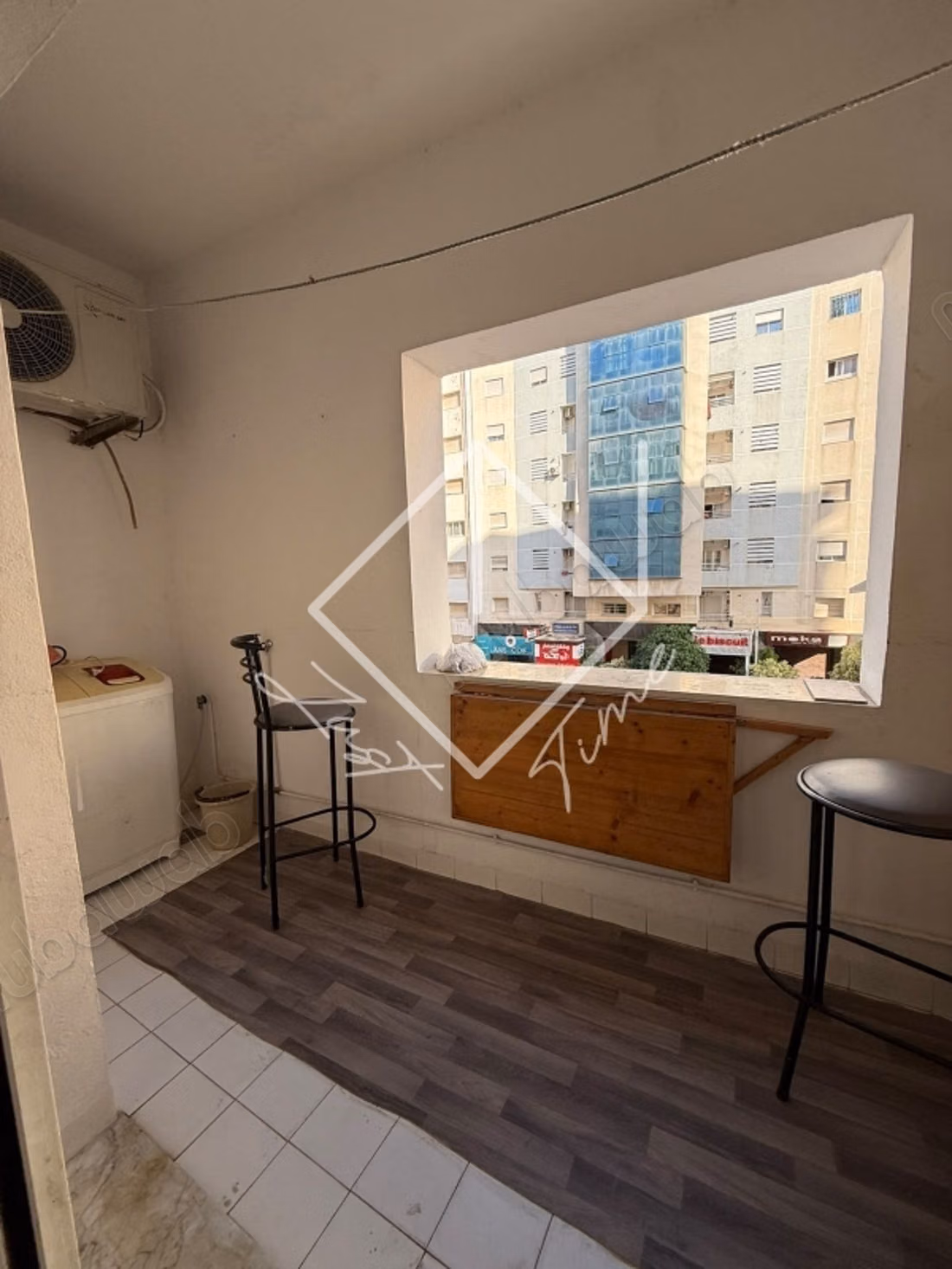 Appartement S1 meublé à louer à cité ennasr 2
