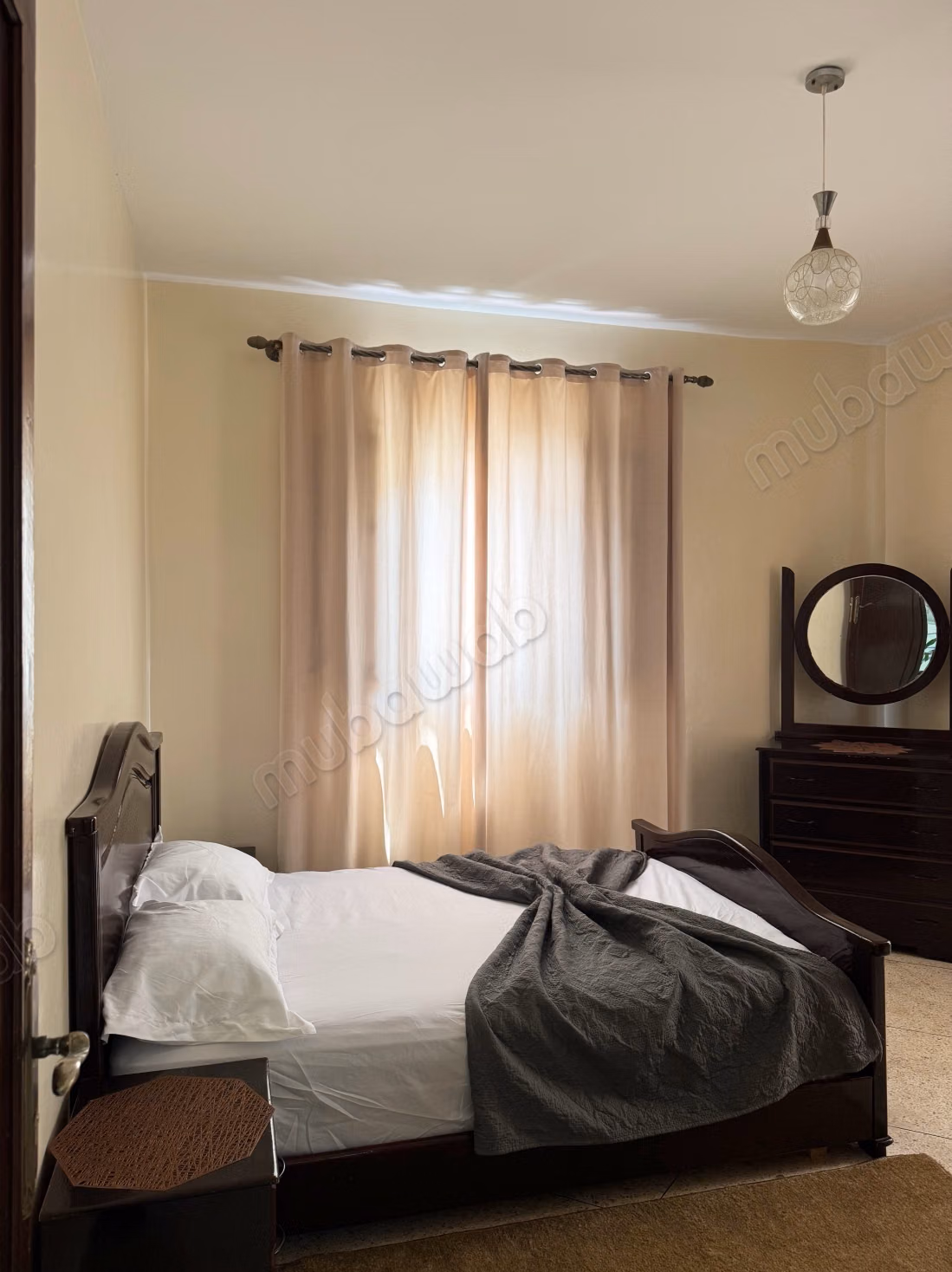 Location d'un appartement à Borj. 2 chambres. Salon traditionnel marocain, résidence sécurisée
