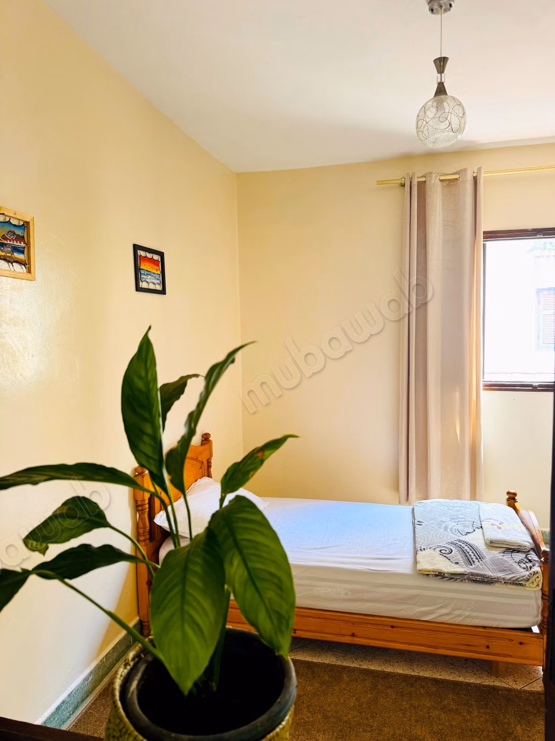 Location d'un appartement à Borj. 2 chambres. Salon traditionnel marocain, résidence sécurisée
