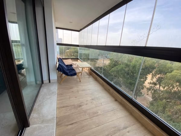 Beautiful furnished apartment for rent in Casablanca Finance City. 3 lovely bedrooms. Well furnished