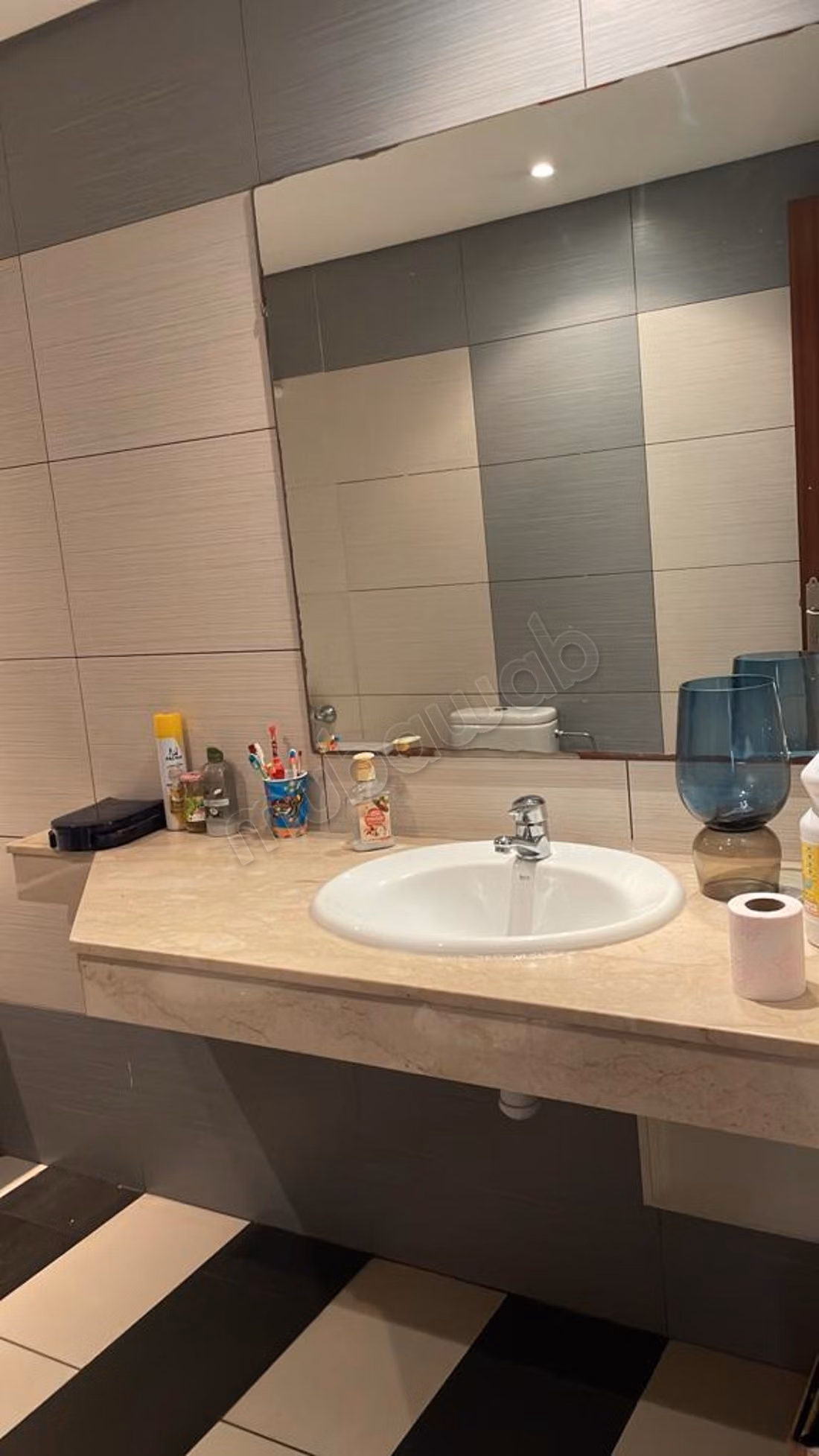 Se alquila bonito apartamento amueblado CIL