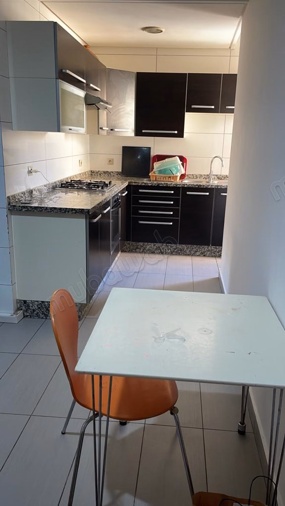 Se alquila bonito apartamento amueblado CIL