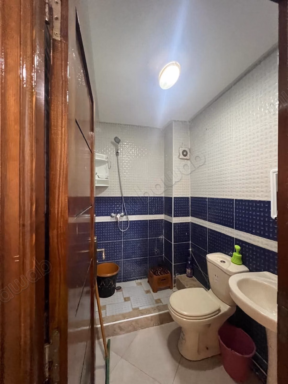 Appartement entièrement meublé et jamais habité