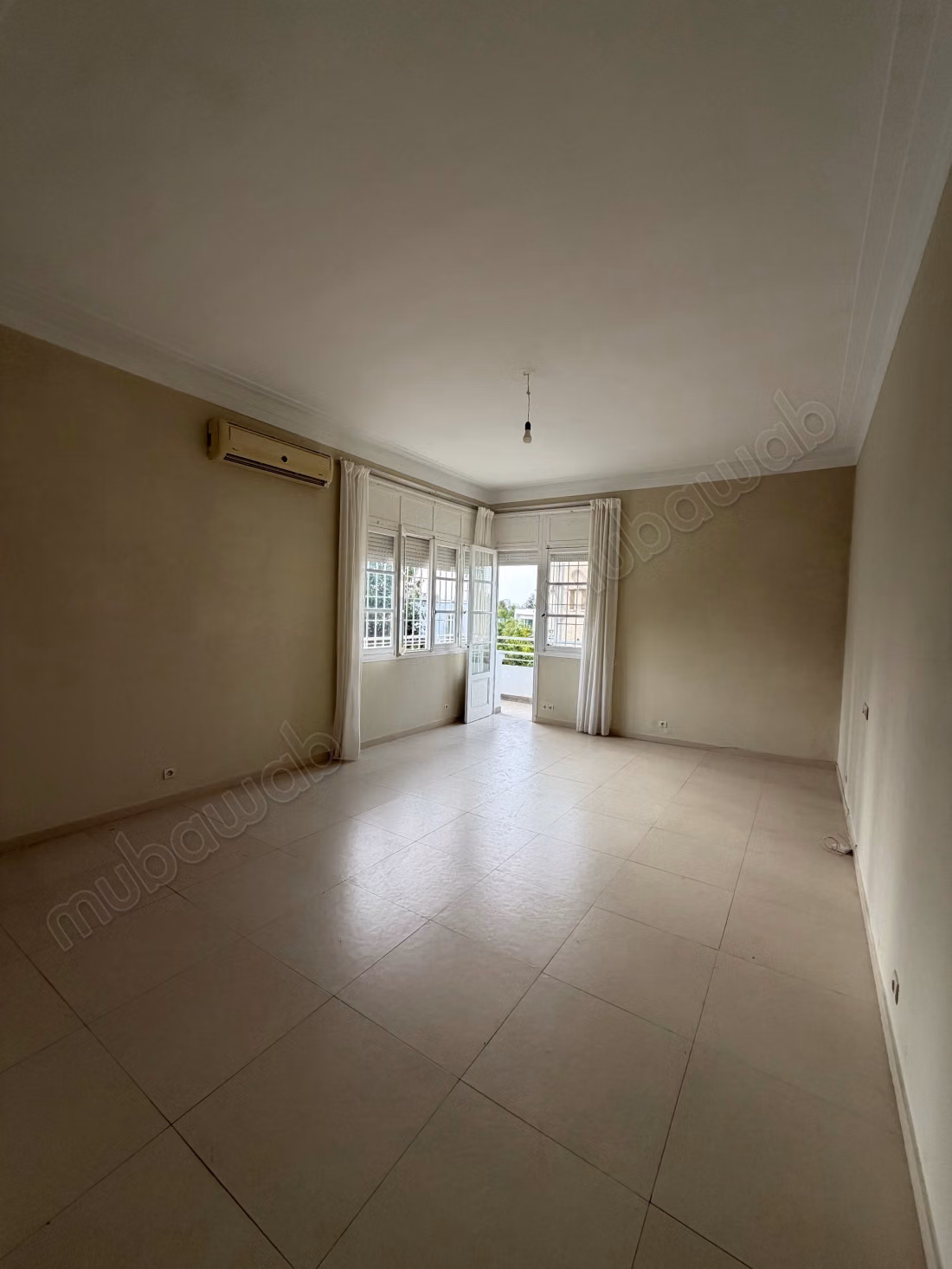 Villa à louer à Hassan 
rabat