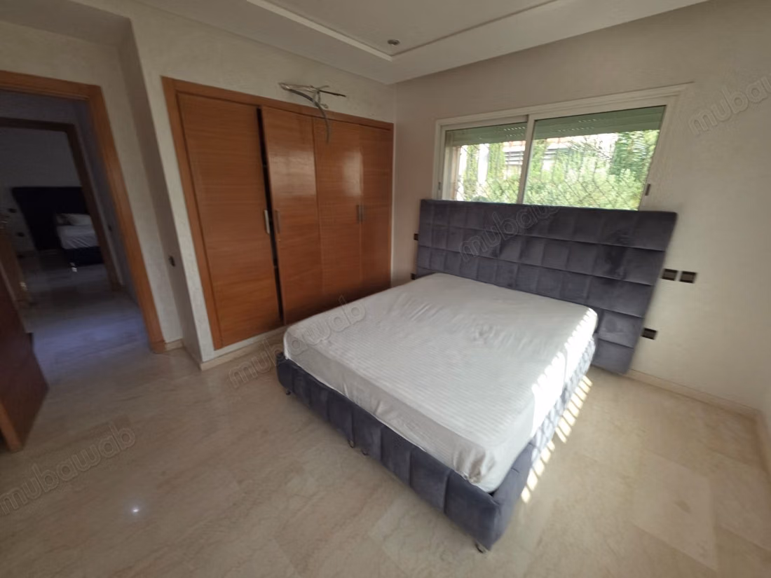 Eccezionale villa in vendita a Bouskoura Ville. Superficie di 450 m². Terrazzo e giardino