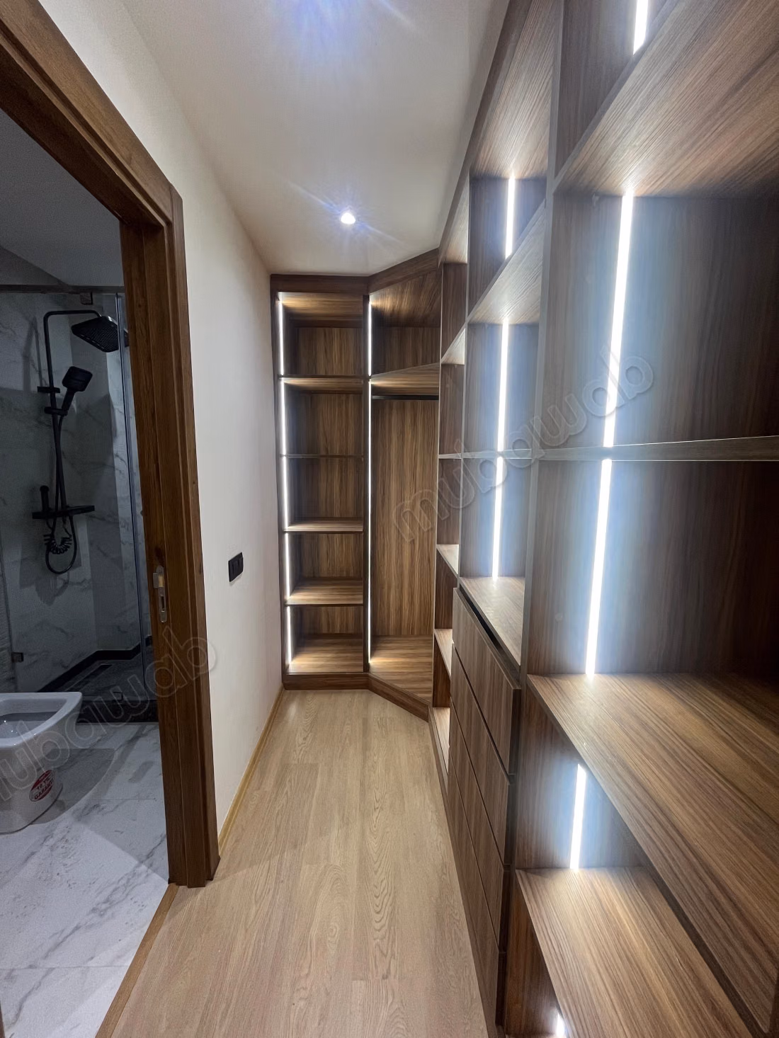 Apartamento nuevo 136 m² – 3 habitaciones – Suite principal – Alto standing – Orientación sur