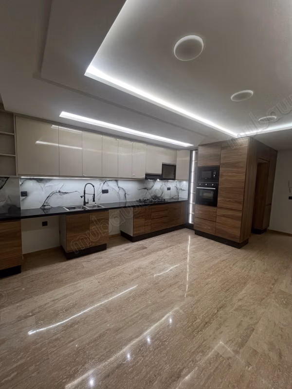 Apartamento nuevo 136 m² – 3 habitaciones – Suite principal – Alto standing – Orientación sur