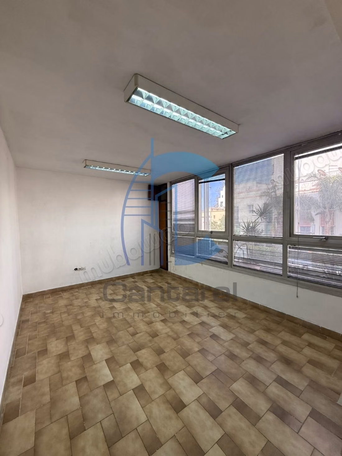 Kantoor te koop in de Palmierbuurt