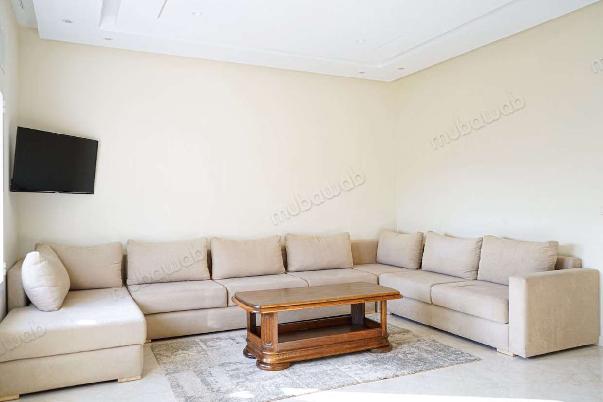 Villa de lujo en alquiler mensual en Noynoy ciudad de Tánger. 5 habitaciones excelentes. Amueblada