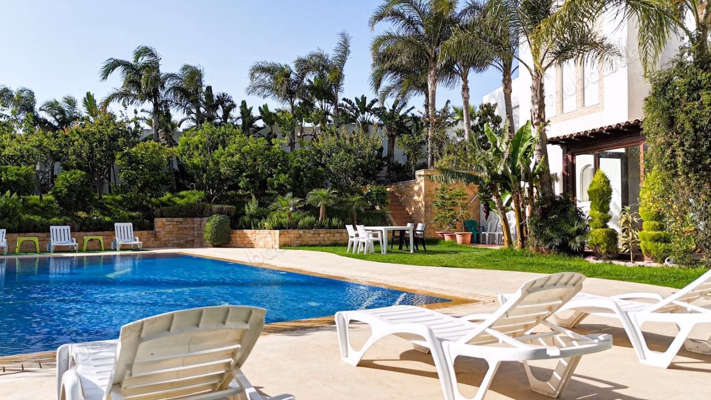 Villa de lujo en alquiler mensual en Noynoy ciudad de Tánger. 5 habitaciones excelentes. Amueblada