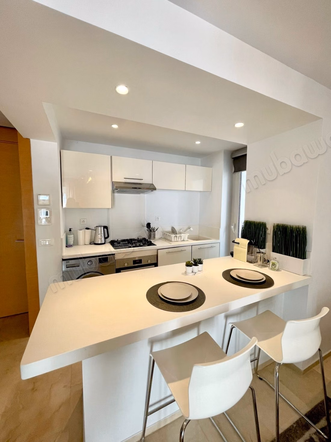 Seizoensverhuur in Casablanca Finance City. Oppervlakte 64 m². Terras en lift