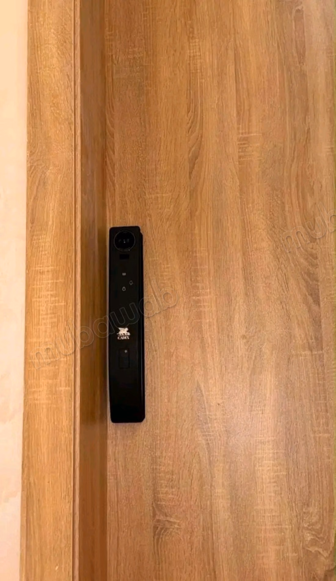Location d'un appartement en Centre ville. 
Surface de 100 m². 
Bien meublé