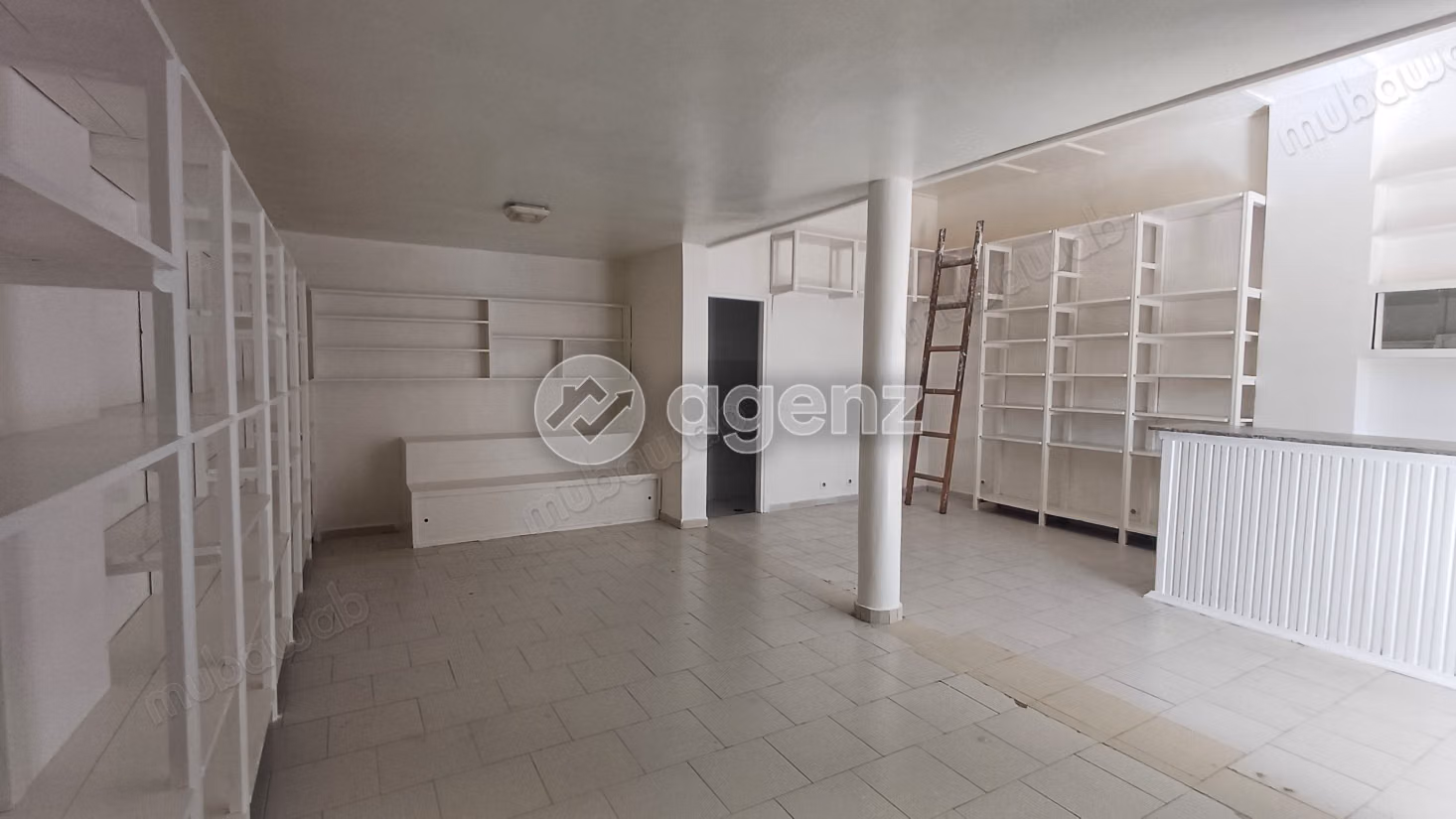 Commerce à vendre 42 m² Agdal Rabat