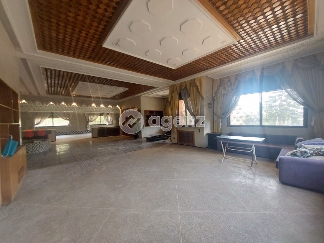 Villa for sale 1,317 m², 6 bedrooms Racine Casablanca