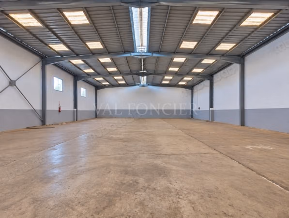 À louer – Local industriel d’environ 850m2 à Bouskoura