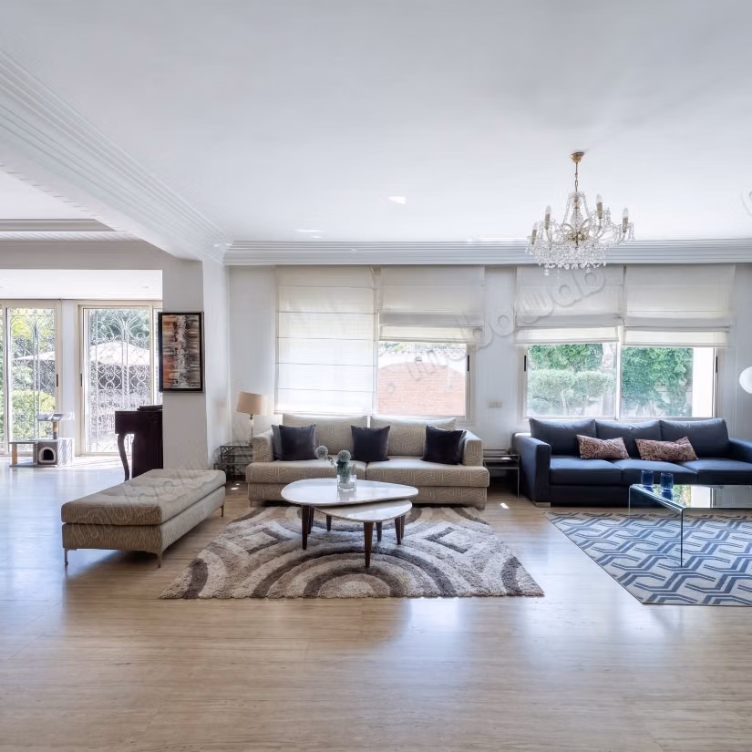 Villa de haut standing à vendre à Oasis.
Superficie 599 m².
Jardin et terrasse