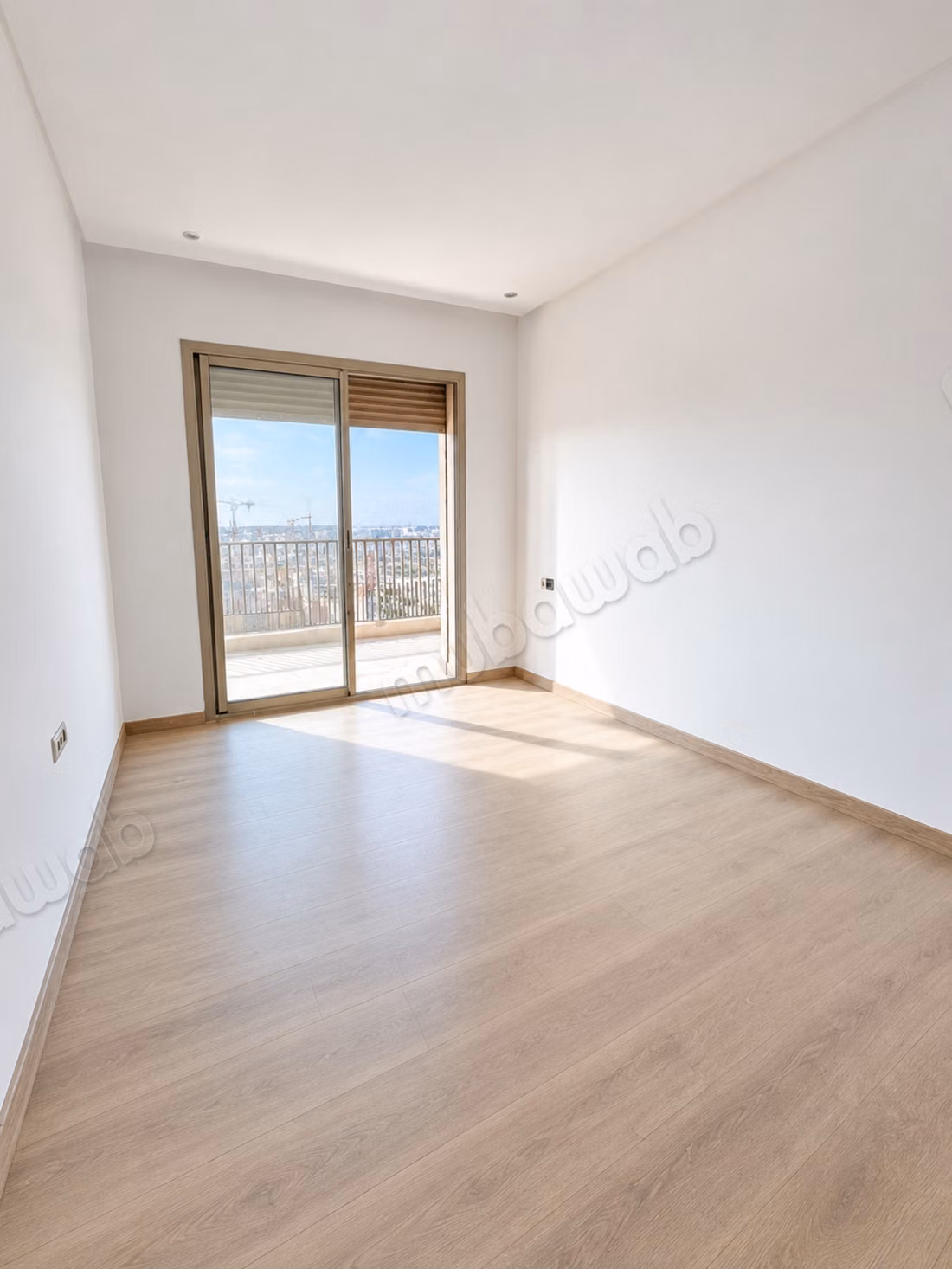 14° piano – Vista libera su Casablanca, Appartamento nuovo con terrazza – CFC