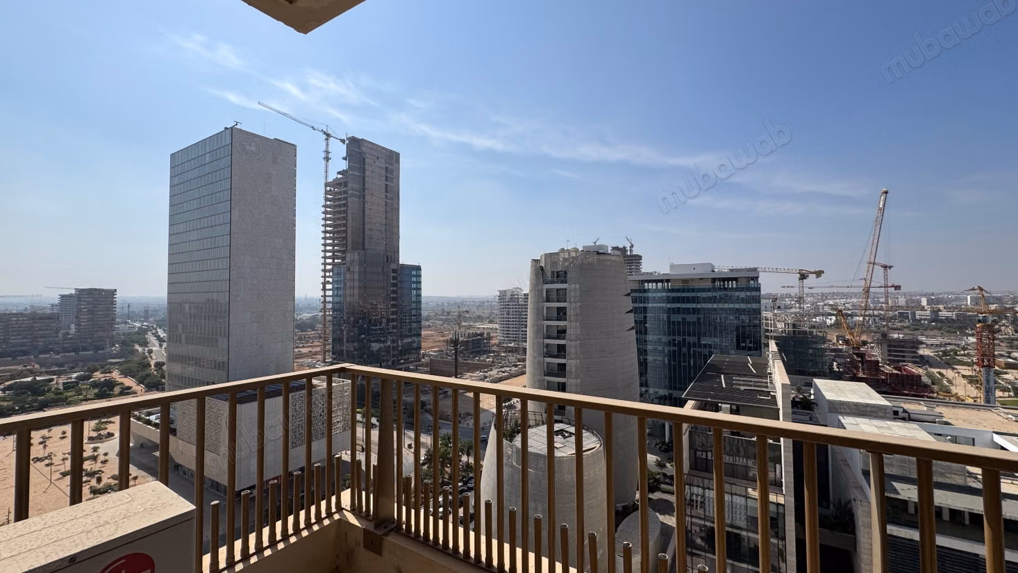14° piano – Vista libera su Casablanca, Appartamento nuovo con terrazza – CFC