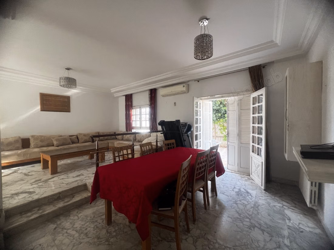 A vendre Villa sur terrain de 500 m² à Menzah V