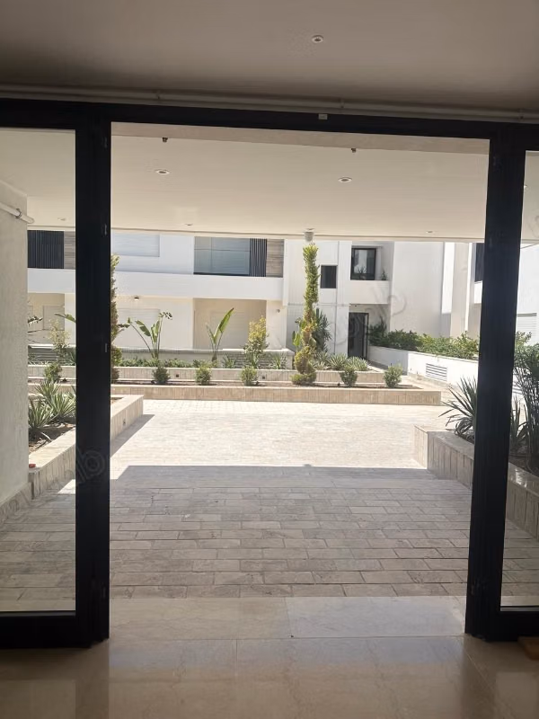 Appartement S1 à la soukra